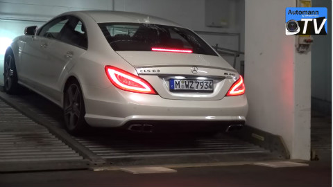 奔驰 CLS 63 AMG 冷启动 原地轰油 加速声浪